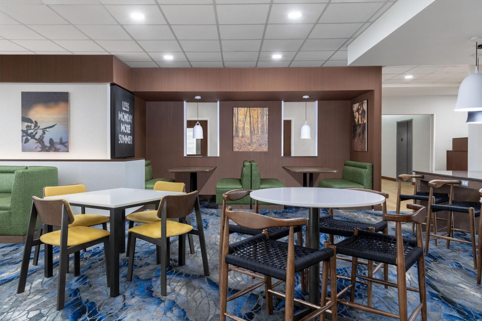 Fairfield Inn & Suites By Marriott Martinsburg Εξωτερικό φωτογραφία